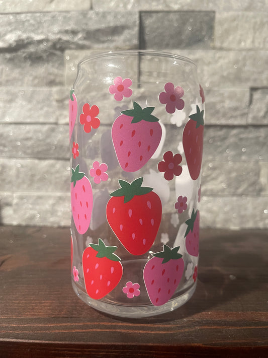 16oz Strawberry Glass Can