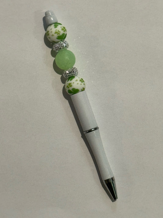 White St. Patrick's Pen